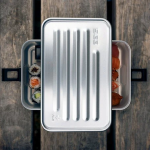 Lunch box production