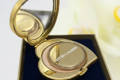 Packaging and decorative craft applications