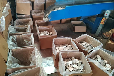 Export packaging for aluminum discs and circles