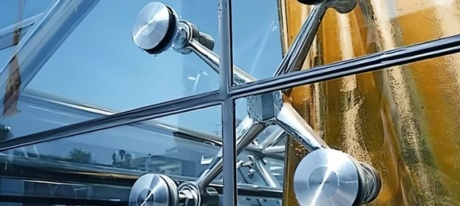 Curtain wall fittings and connection systems