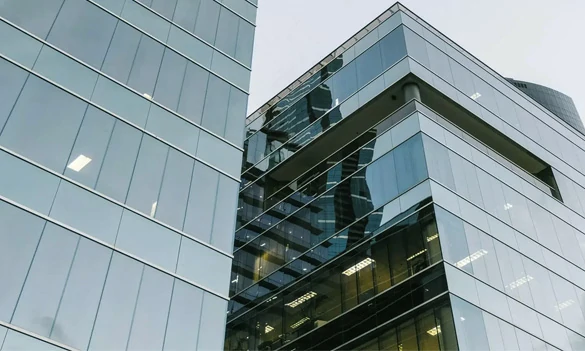 Slimline aluminium windows for commercial building and shopfront facade
