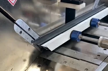 Profile cutting