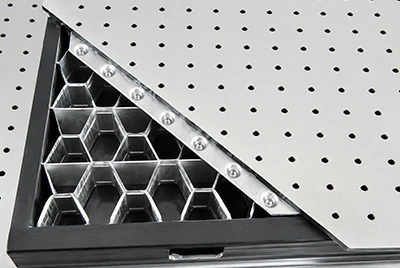 Low CTE carbon fiber honeycomb