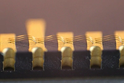 fine-pitch IC MEMS wire bonding