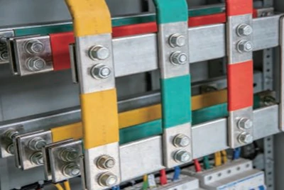 Aluminum busbar for industrial power distribution system