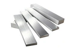 Straight aluminum busbar