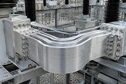 Large-size flexible aluminum busbar for substation