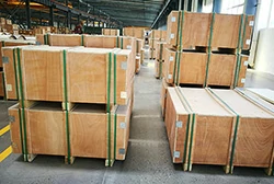 Packing of aluminum shielding busbars