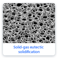 Solid-gas eutectic solidification