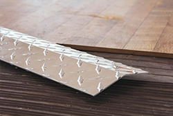 Diamond aluminum floor anti-slip transition strips