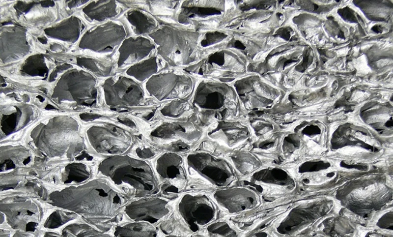 Large pore aluminum foam