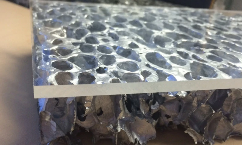 Large pore aluminum foam