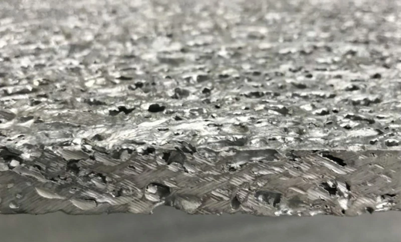 Medium pore foam aluminum