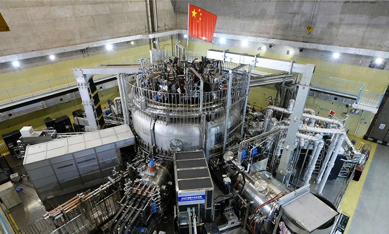 Electromagnetic shielding for fusion reactors