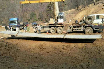 Post-explosion lifting Post-explosion lifting