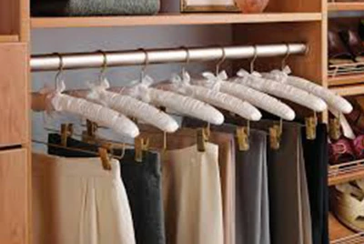 wardrobe hanging rod