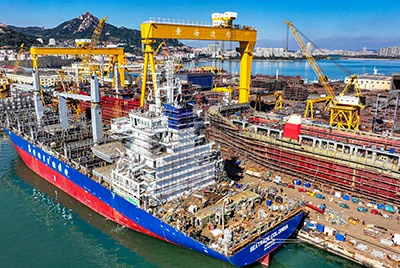 Shipbuilding and offshore equipment Shipbuilding and offshore equipment