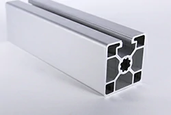 45 mm x 45 mm 10 mm Aluminium-Extrusion 45 mm x 45 mm 10 mm Aluminium-Extrusion