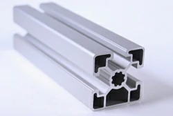 45 mm x 45 mm10 mm Aluminium-Extrusion 45 mm x 45 mm10 mm Aluminium-Extrusion