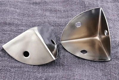 3-seitiger Aluminium-Eckenschutz 3-seitiger Aluminium-Eckenschutz