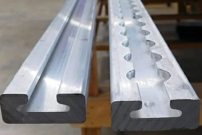 Aircraft seat track extrusion Aircraft seat track extrusion