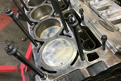 Automotive & Powertrain Systems Automotive & Powertrain Systems