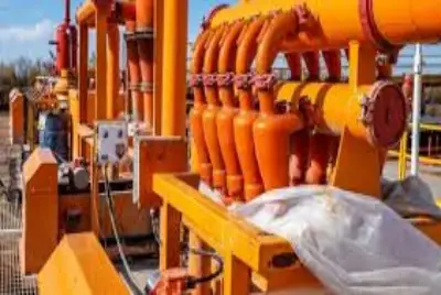 Oil & Gas – High-Pressure Pipelines & Offshore Systems Oil & Gas – High-Pressure Pipelines & Offshore Systems