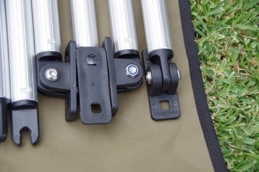 Aluminium twist lock tent pole