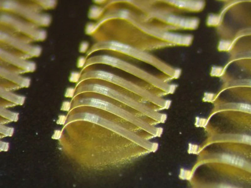 Gold bonding ribbon interconnects for RF modules